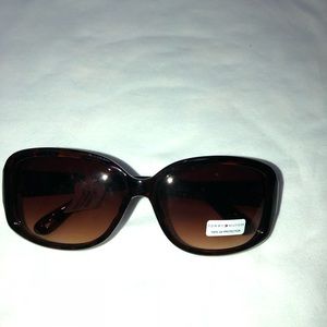 Tommy Hilfiger sunglasses